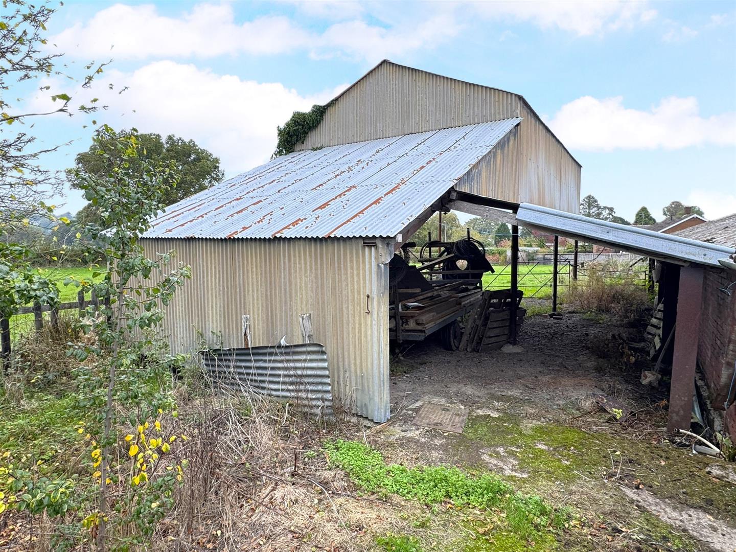 Barns at Brynffynon, Llanymynech, SY22 6QN